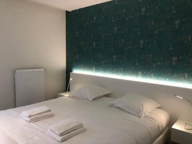 2 Bedrooms Apartment with balcony