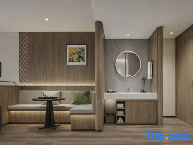 Deluxe Double Suite