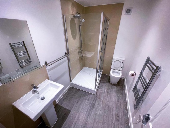 2 Bedrooms Luxury Apartment