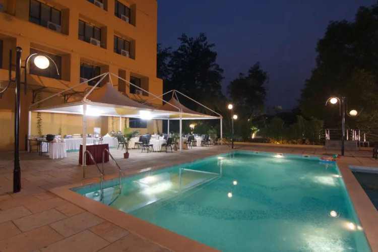 Hotel The Metropole - Phase Ii