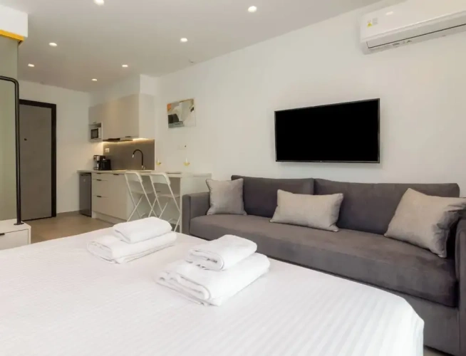 Comfort Triple Studio