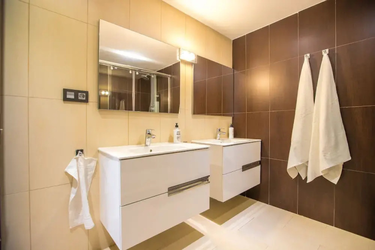 OleHolidays Apartamento Muelle Ribera 328