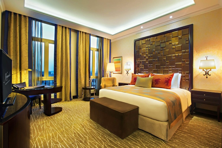 Deluxe Double room with city view