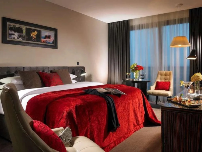 Seafield Hotel & Spa Resort