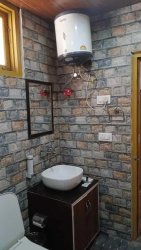 Platinum room