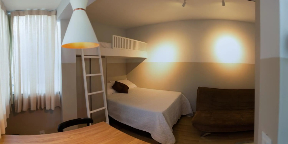 Flat Beverly Hills 307