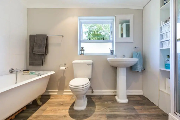 Rustic Manor Guest House