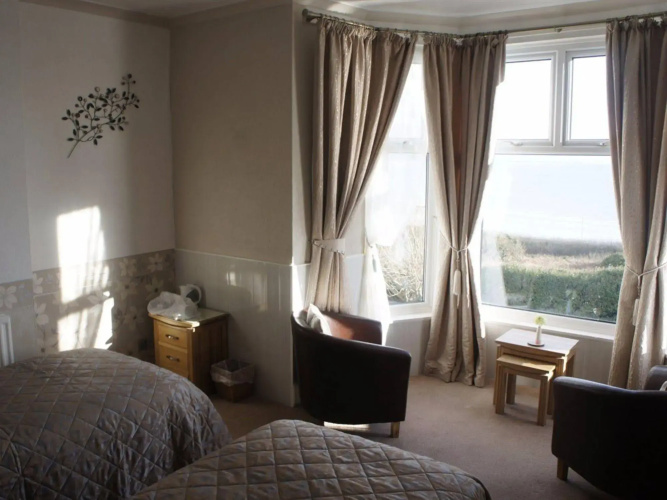 Plas Isa Hotel