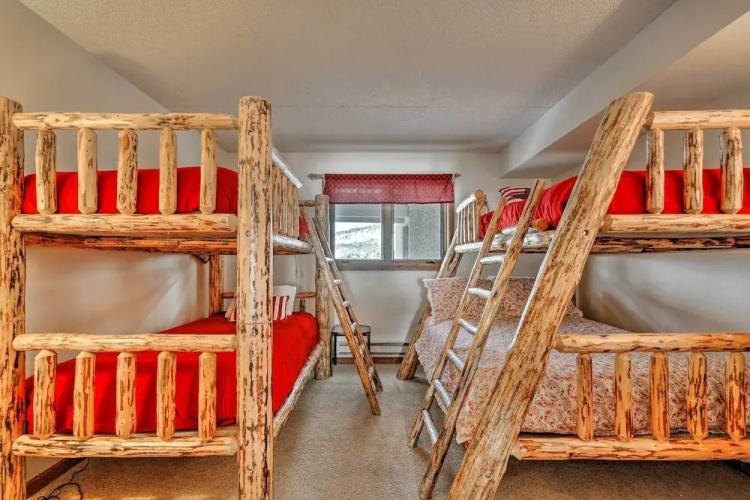 Mtn Views & Hot Tub Access: Lake Dillon Retreat