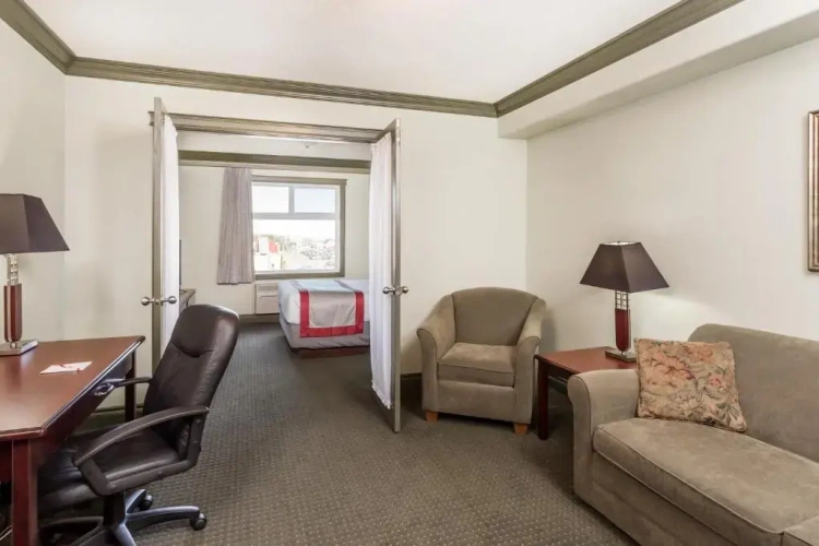 1 Bedroom Double Suite