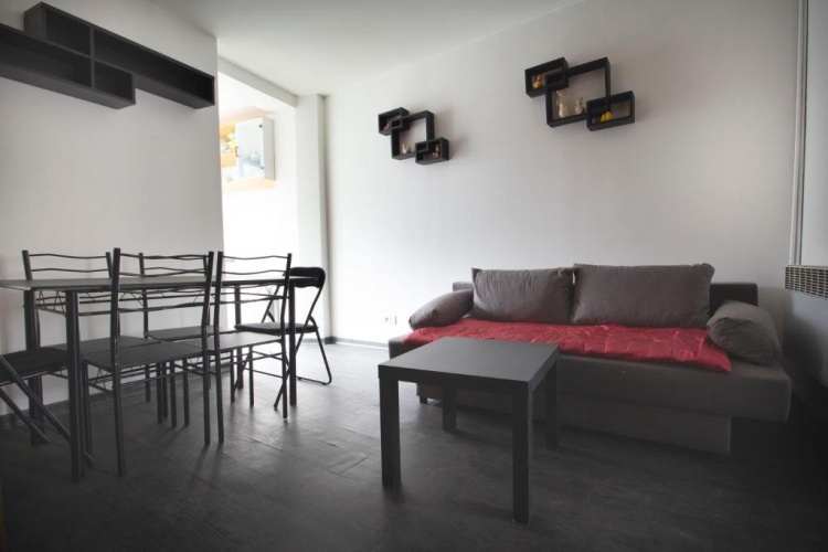 1 Bedroom Triple Apartment