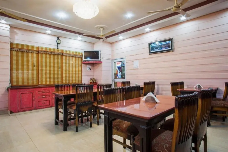 Motel Lalit Palace