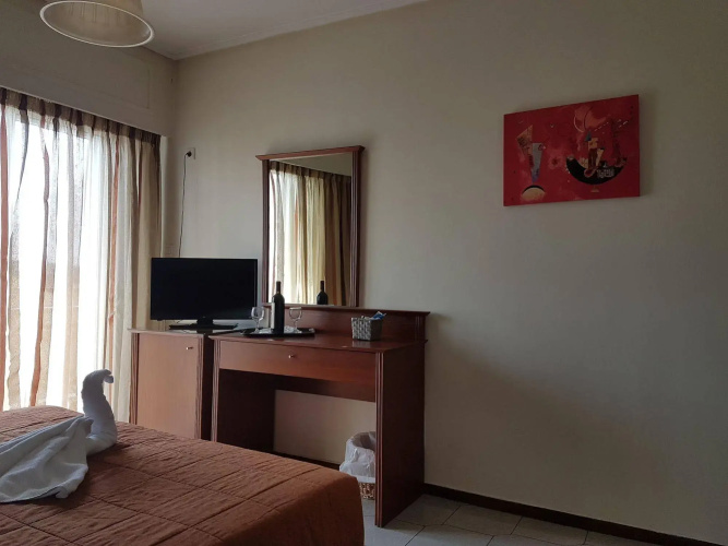 Apollo Hotel
