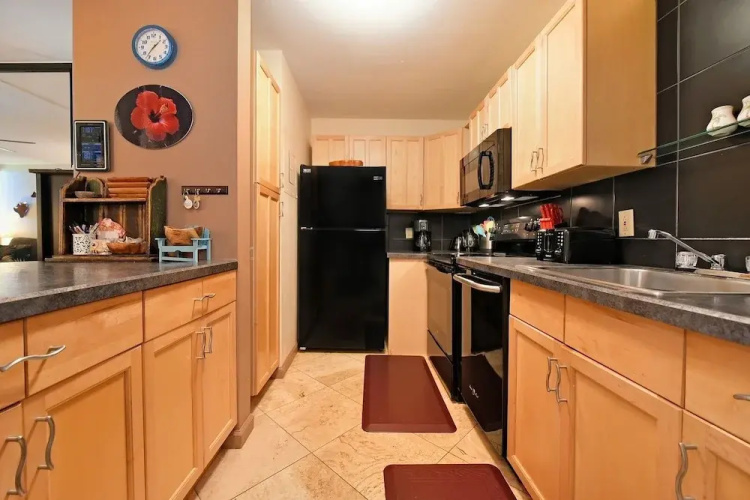 Valley Isle 302