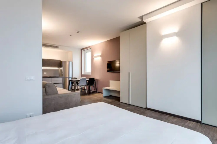 Sky Tower Suite