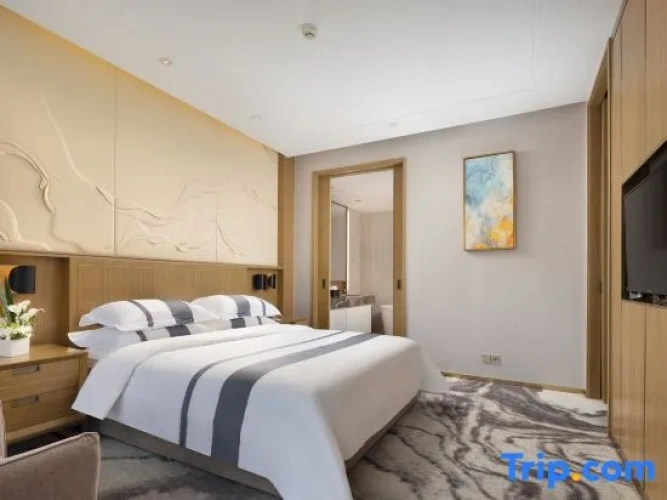 2 Bedrooms Deluxe Family Suite