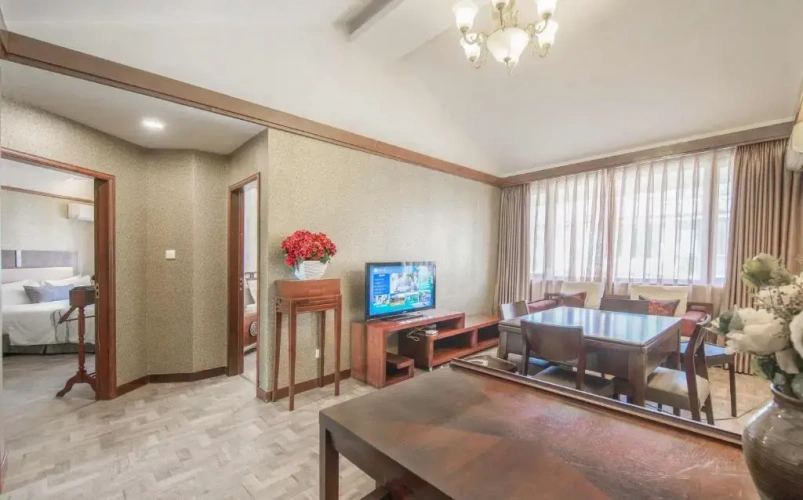 2 Bedrooms Suite