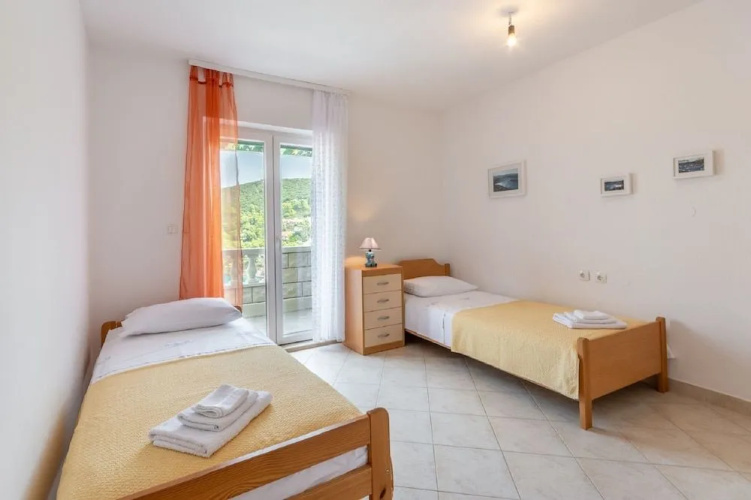 Apartments Darija