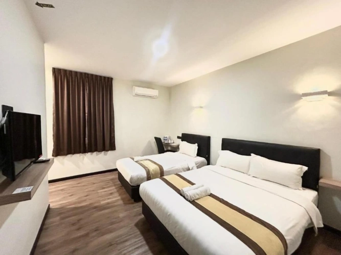 Triple Suite