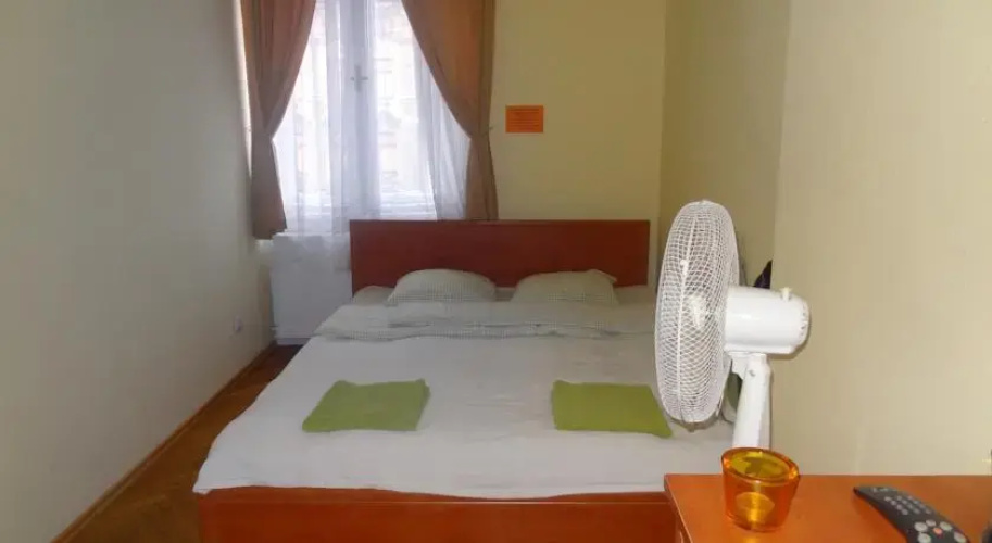 Kates Guesthouse