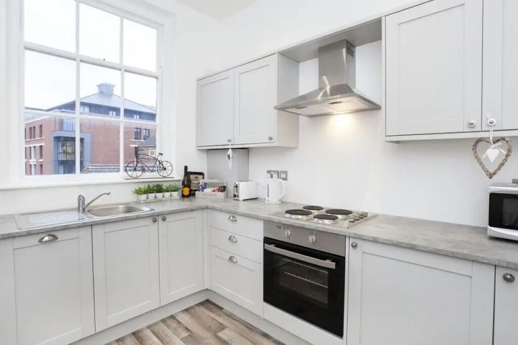 Melrose Yard Apartment 2