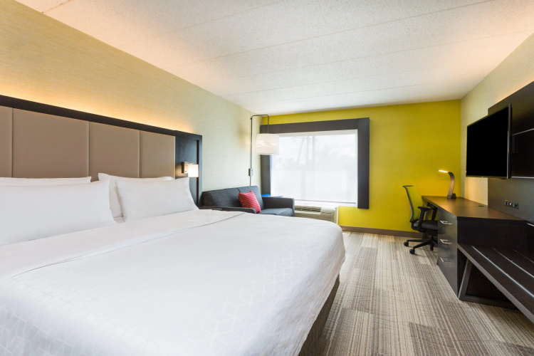 Holiday Inn Express Lorton by IHG