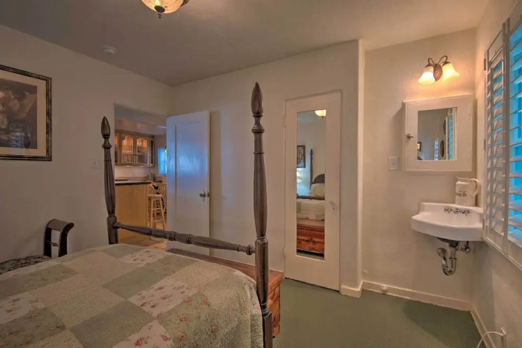 Avalon Escape: Everything Within Walking Distance!
