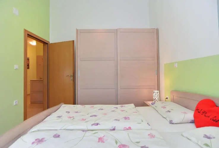 Apartment Anto 1772