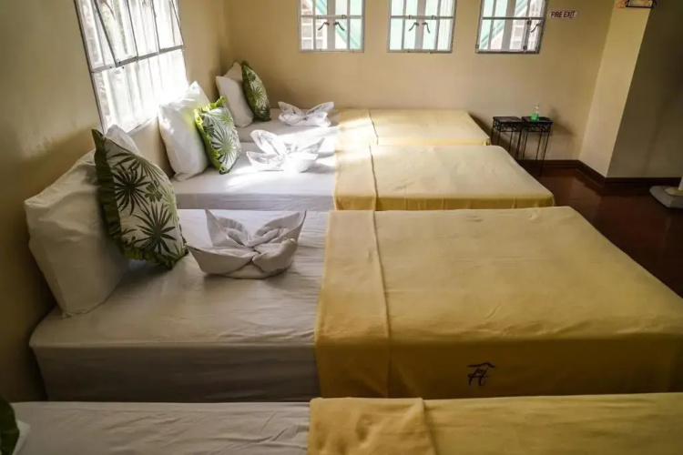 Charming Tagaytay Vacation Home