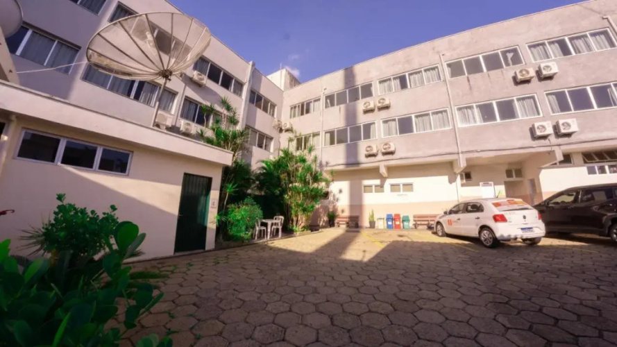 Hotel Sir Ltda