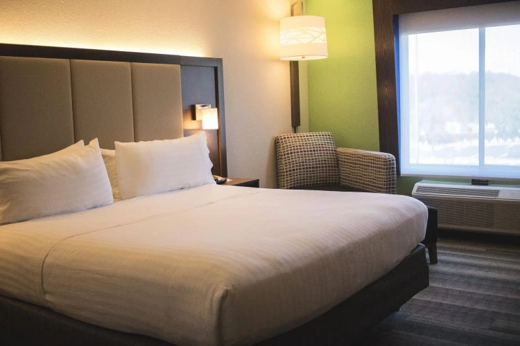 1 Bedroom Double Suite