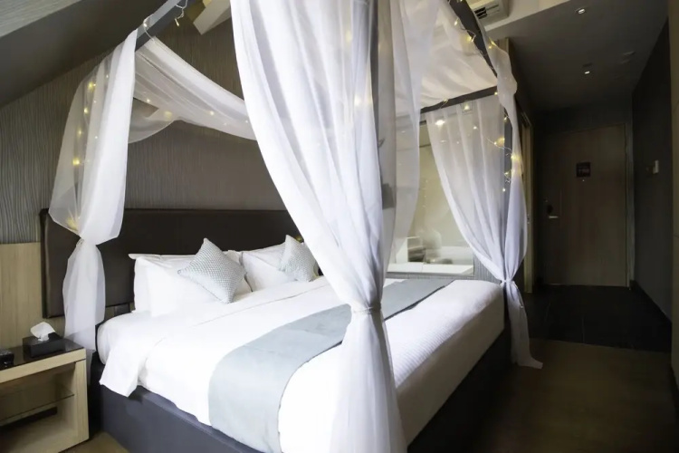 Hotel NuVe Stellar