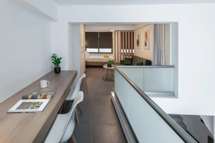 Zen Central Luxury Apartment