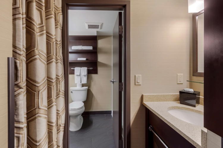 Best Western Plus Edmonton Airport Hotel photo 10
