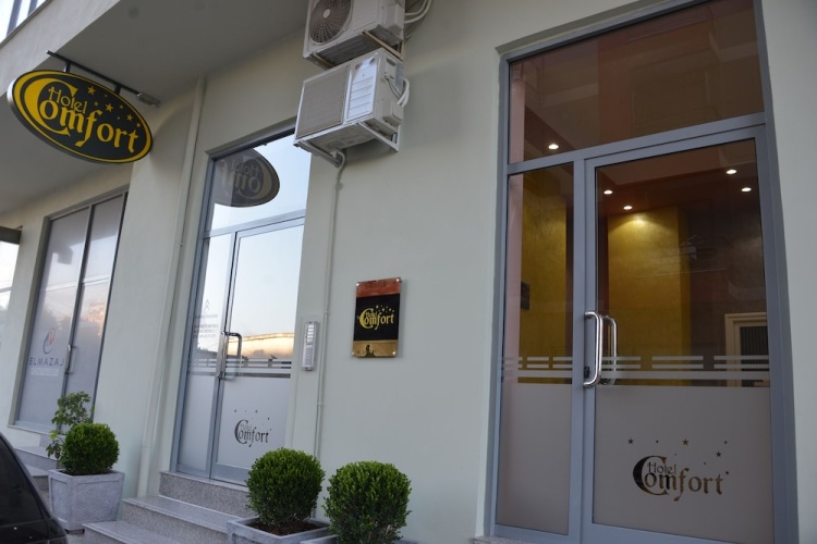 Comfort Hotel - Préfecture de Fier