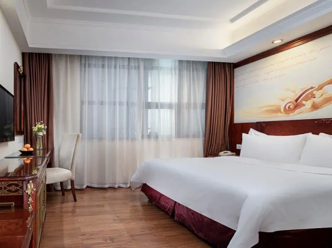Standard Double room with view