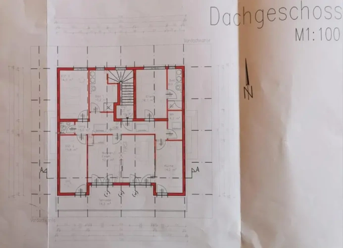3 Bedrooms Apartment