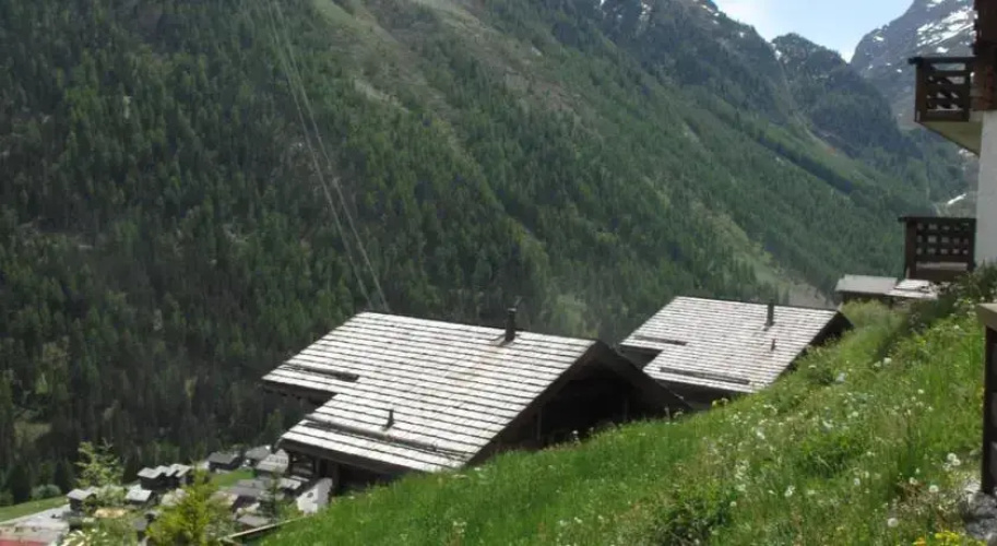 Chalet Amos
