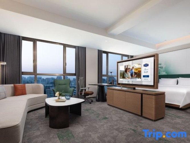 Double Suite