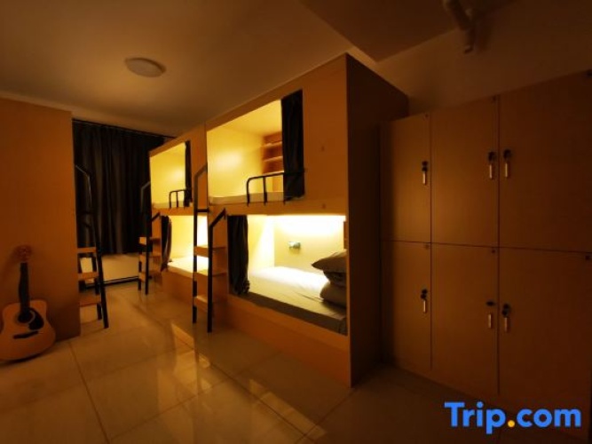 Bed in Dorm (male dorm)