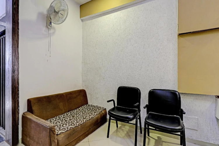 Crystal Residency By OYO Rooms