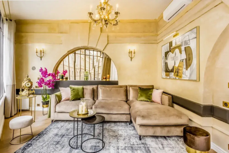 Luxury 6Bdr 5Bth Heritage Building - Louvre View