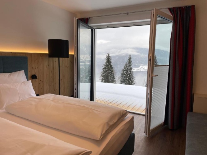 Standard Double room with mountain view