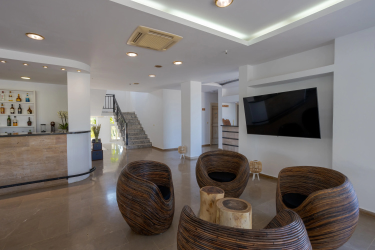 Naiades Hotel by Estia