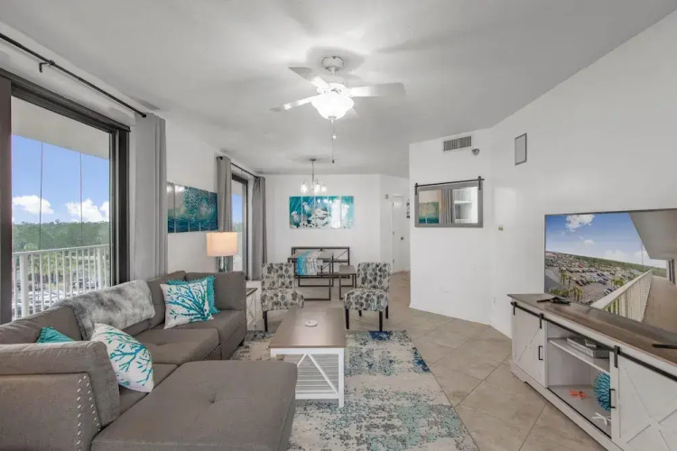 Pelican Pointe 506
