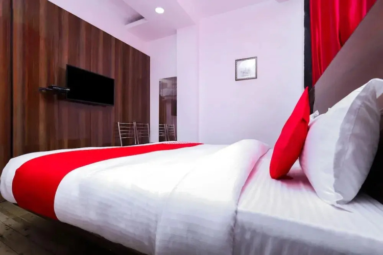 Kavya Residency by OYO Rooms