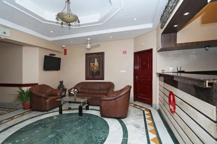 OYO Flagship 11406 Indira Nagar