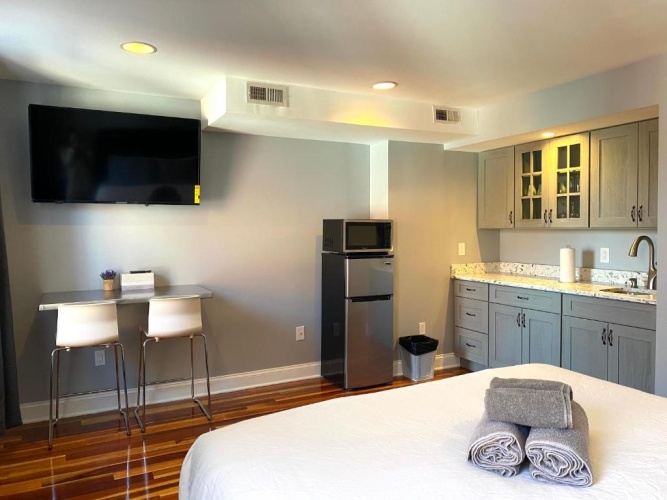 Deluxe Apartment