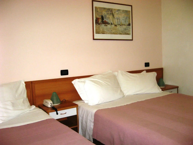 Hotel Betty