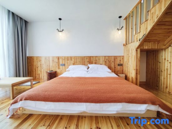 2 Bedrooms Suite